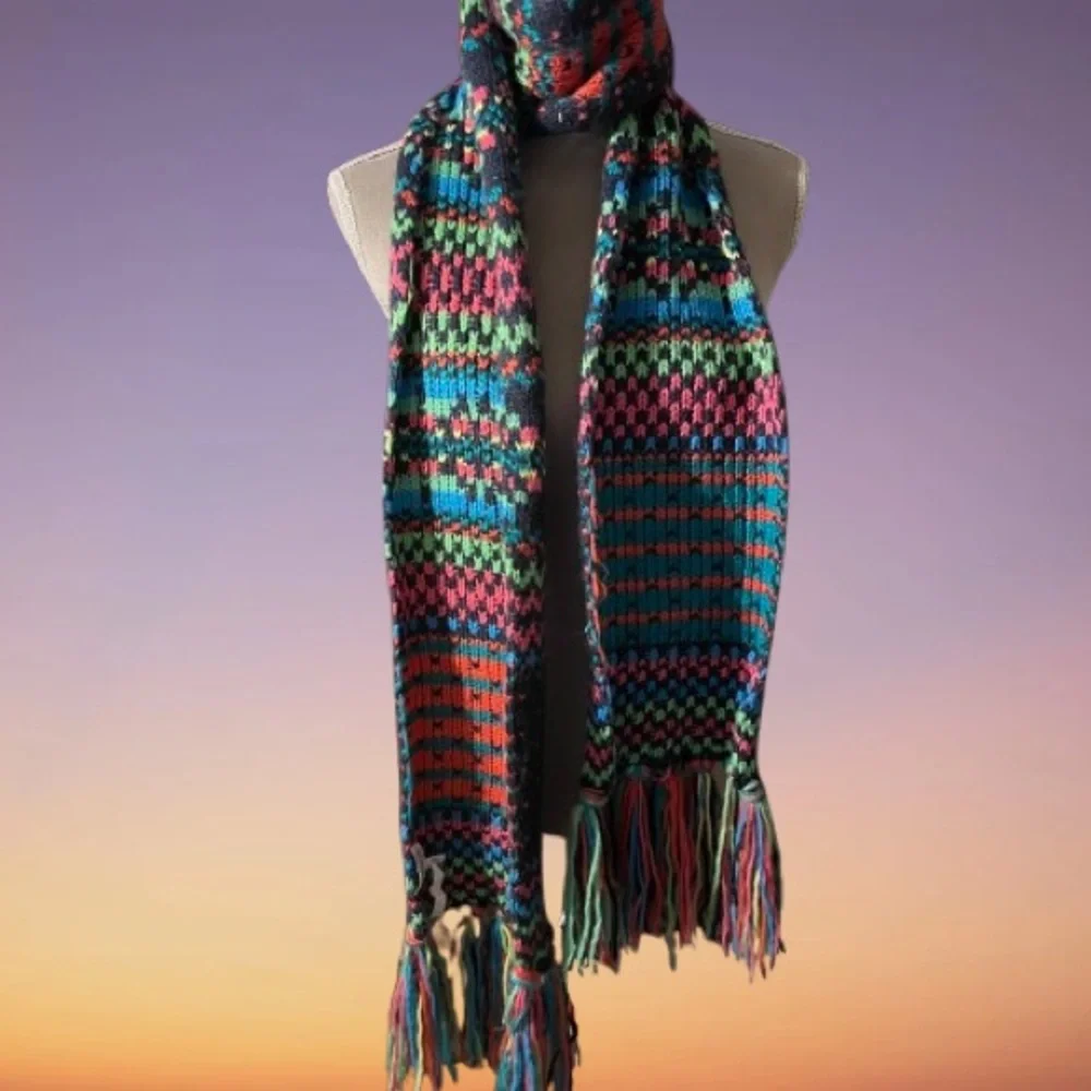 Aeropostale Multicolor Fair Isle Knit Scarf